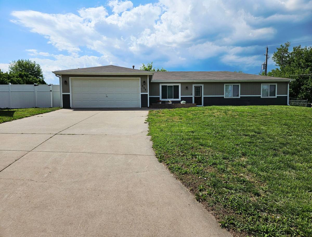 House for rent at 500 Mustang Dr, Ogden, KS 66517