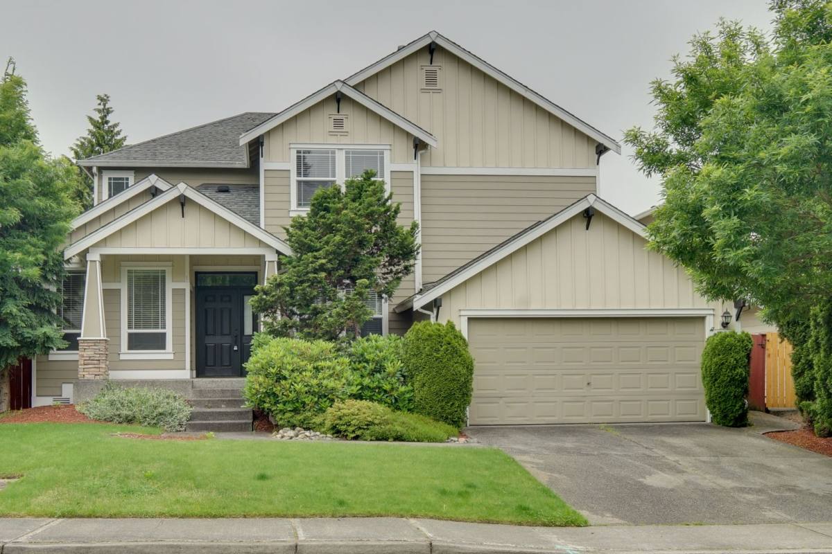 House for rent at 5833 Olive Ave SE, Auburn, WA 98092