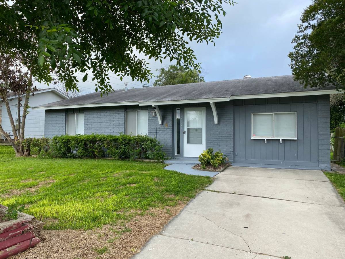House for rent at 12421 Trailing Oaks St, San Antonio, TX 78233