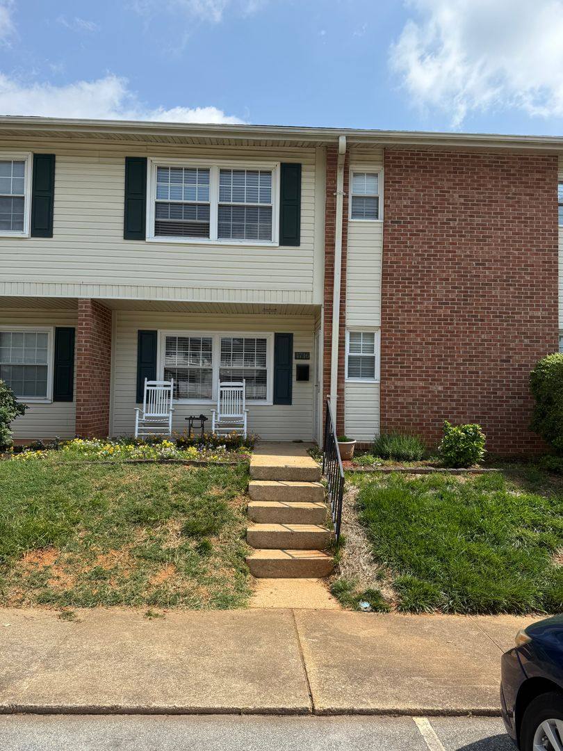 House for rent at 4716 Champion Court, Greensboro, NC 27410