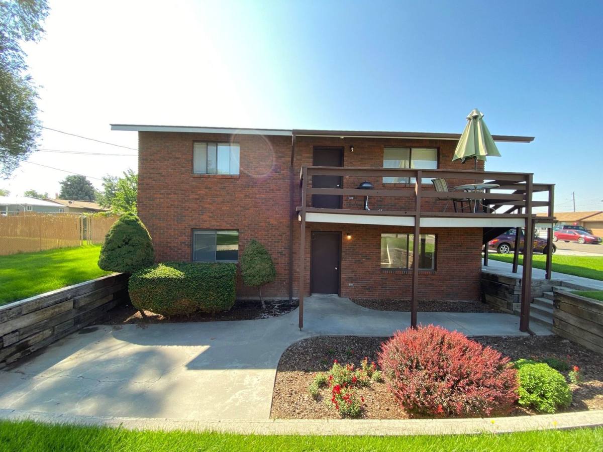 Apartment for rent at 210 N Park Ave, Fruitland, ID 83619