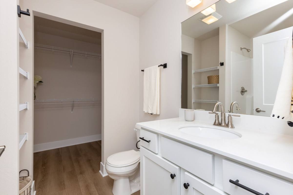 Townhouse for rent at 157 NE 22nd Lane, Ankeny, IA 50021