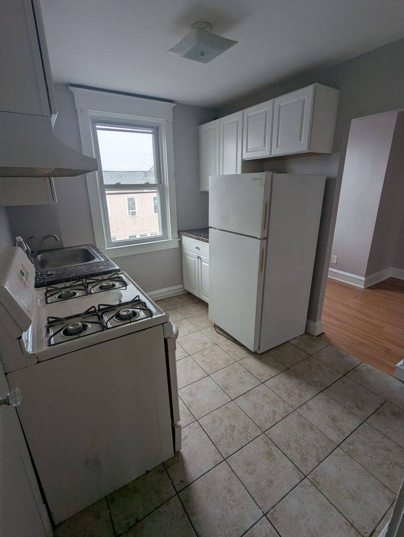 Apartment for rent at 239 Long Lane, Upper Darby, PA 19082