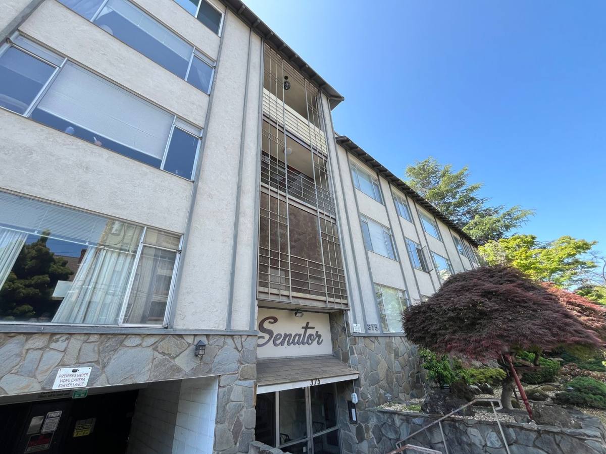 Apartment for rent at 375 Van Buren Ave, Oakland, CA 94610