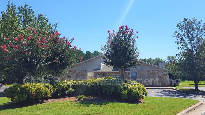 Apartment for rent at 3930 Pulaski Pike NW #B-08, Huntsville, AL 35810