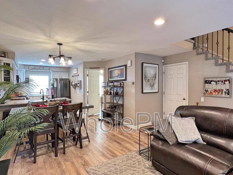 House for rent at 2913 W Long Circle #F, Littleton, CO 80120