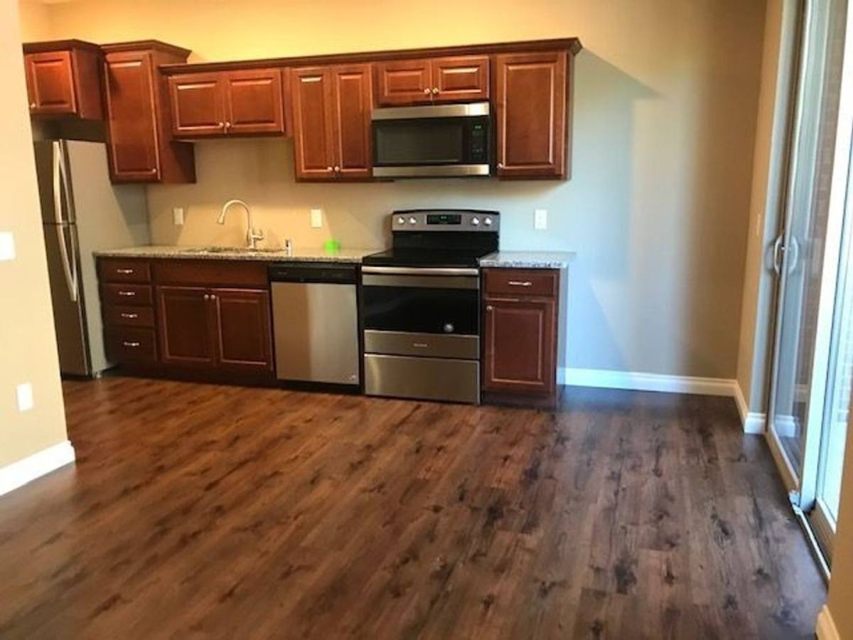 Apartment for rent at 2101 Abbey Rd, Onalaska, WI 54650