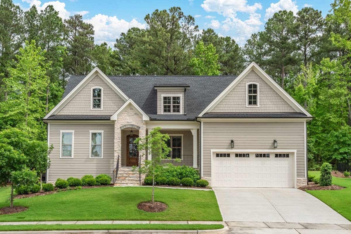 House for rent at 2311 Meadowcreek Dr, Durham, NC 27705