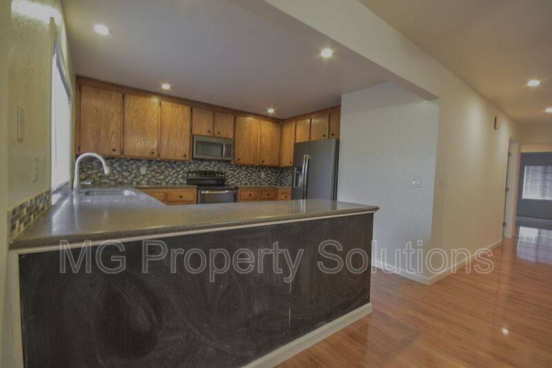 House for rent at 7134 Carillon Court, Rohnert Park, CA 94928