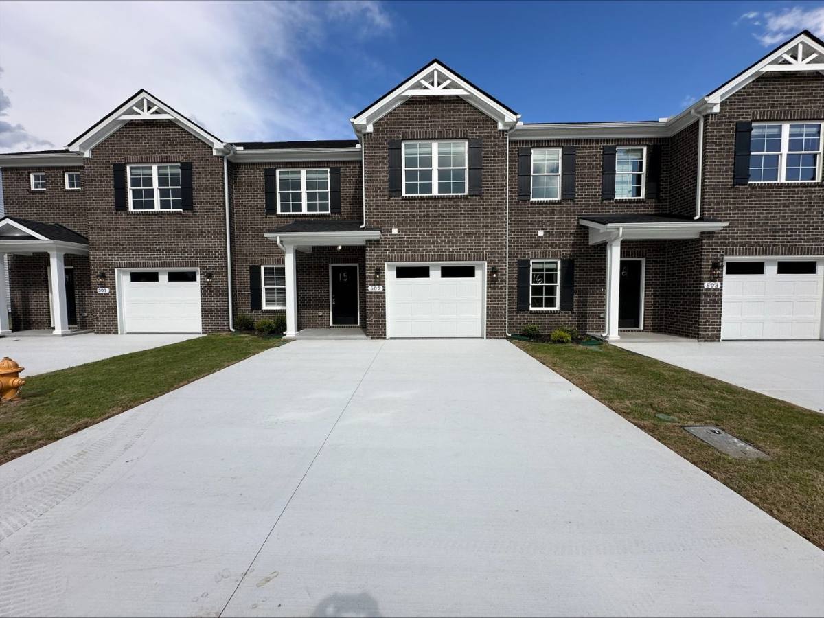 Townhouse for rent at 1850 Madison Way, Shelbyville, TN 37160