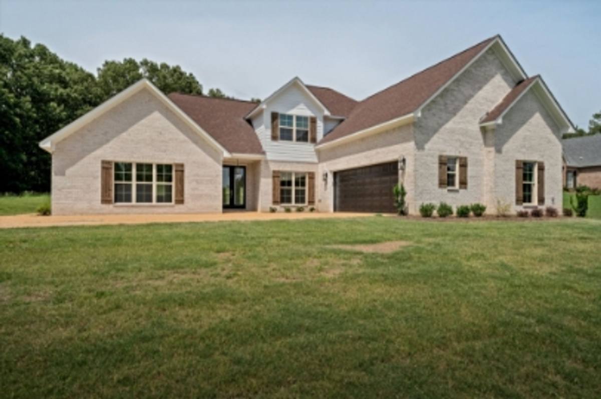 House for rent at 57 Scattered Oaks Dr, Red Banks, MS 38661