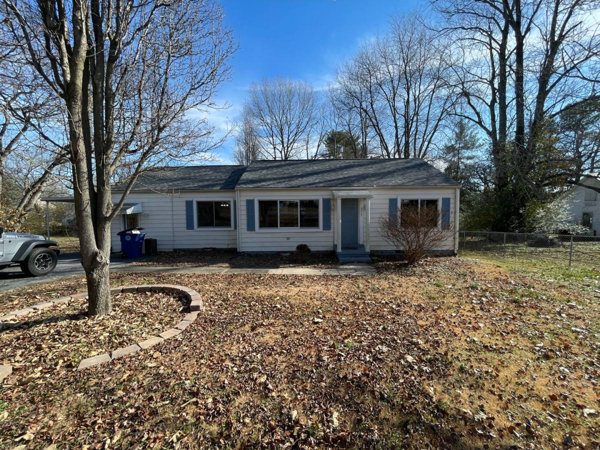 House for rent at 315 Jarrell St, Shelbyville, TN 37160