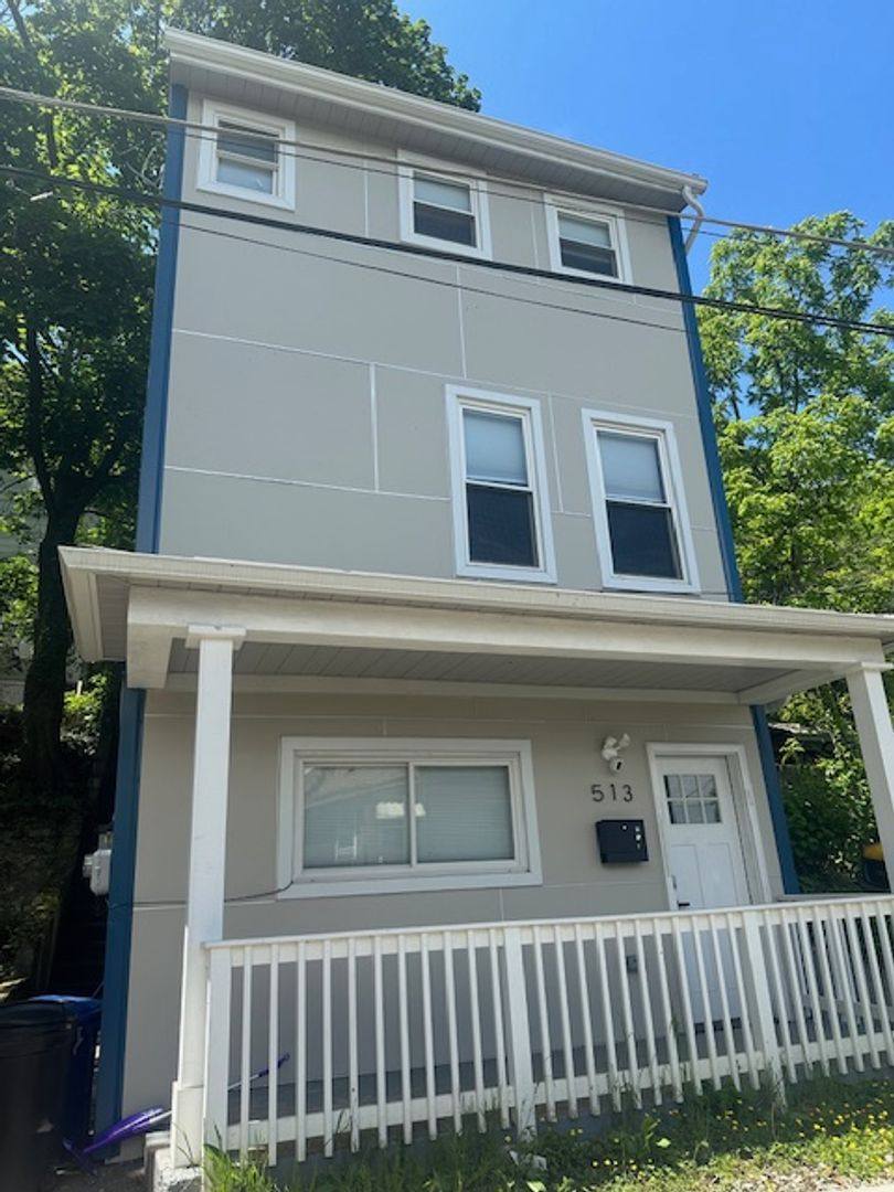 House for rent at 513 Bernhardt Way, Pittsburgh, PA 15213