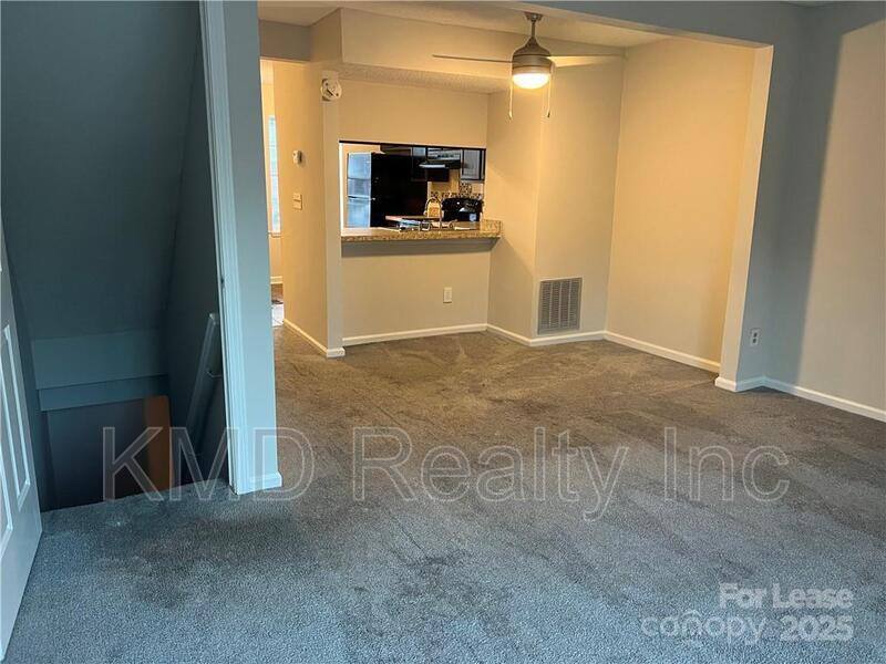 Townhouse for rent at 621 Lex Dr, Charlotte, NC 28262