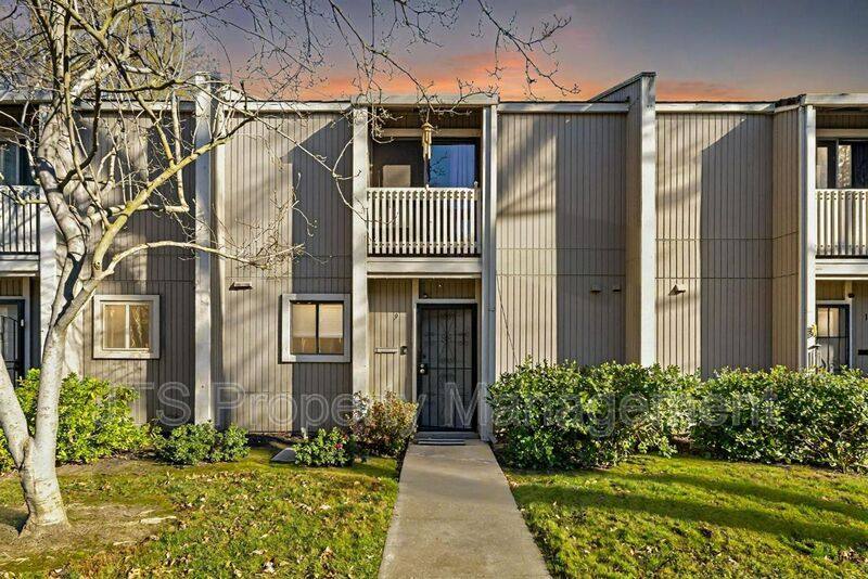 Condo for rent at 9 Derow Court, Sacramento, CA 95833
