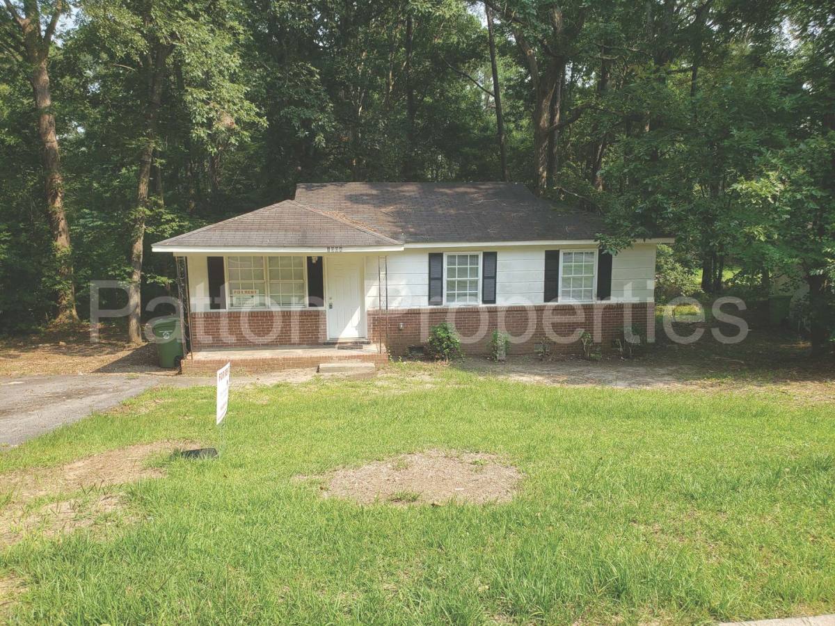 House for rent at 1004 Peachwood Dr, Columbia, SC 29203
