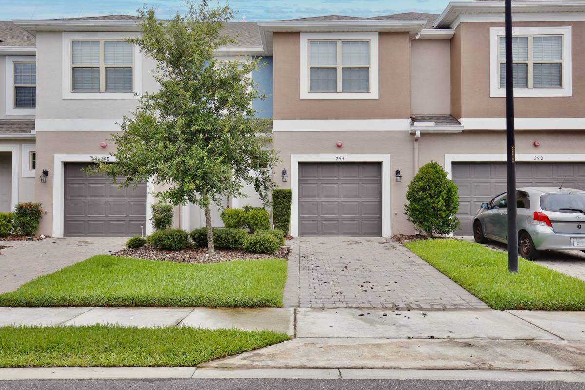 Townhouse for rent at 294 Merry Brook Circle, Sanford, FL 32771