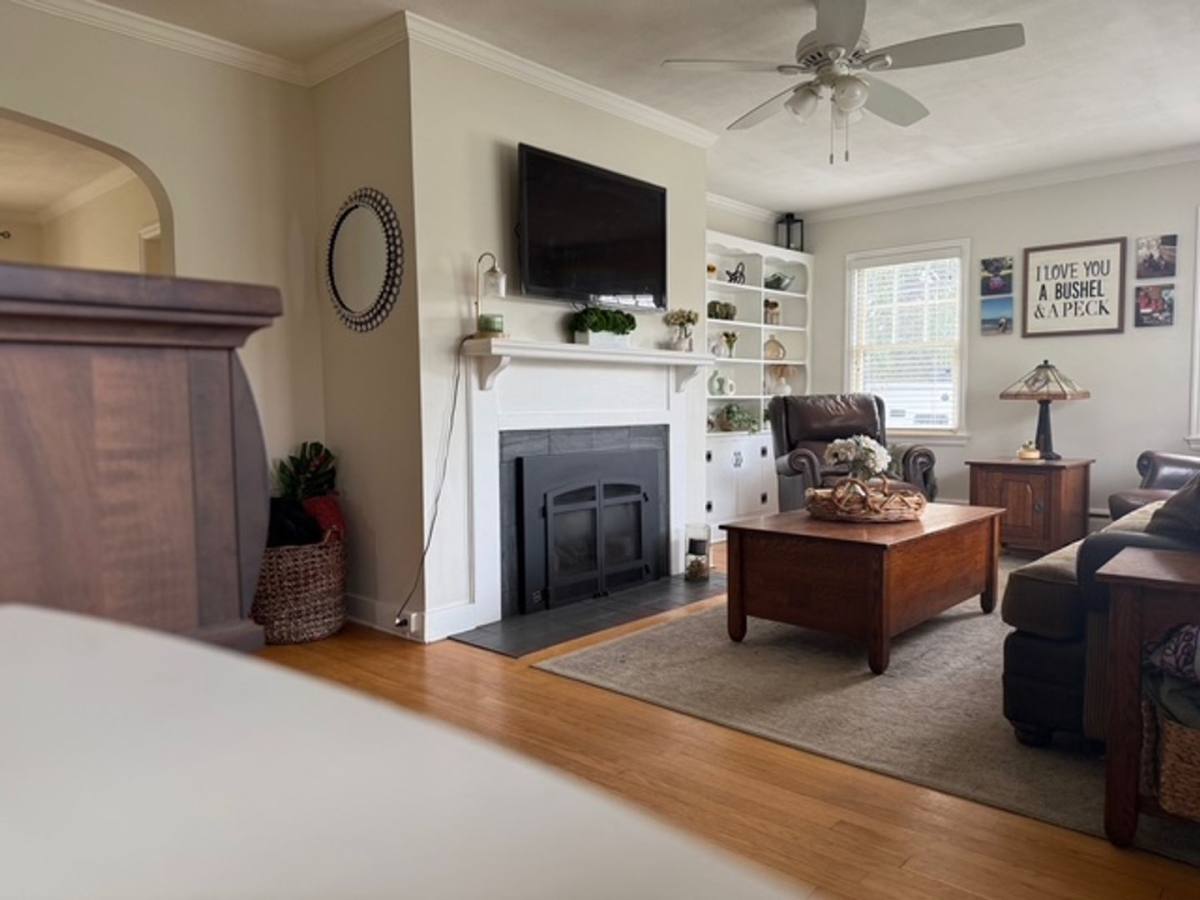 House for rent at 25 Parkview Terrace, Lee, MA 01238