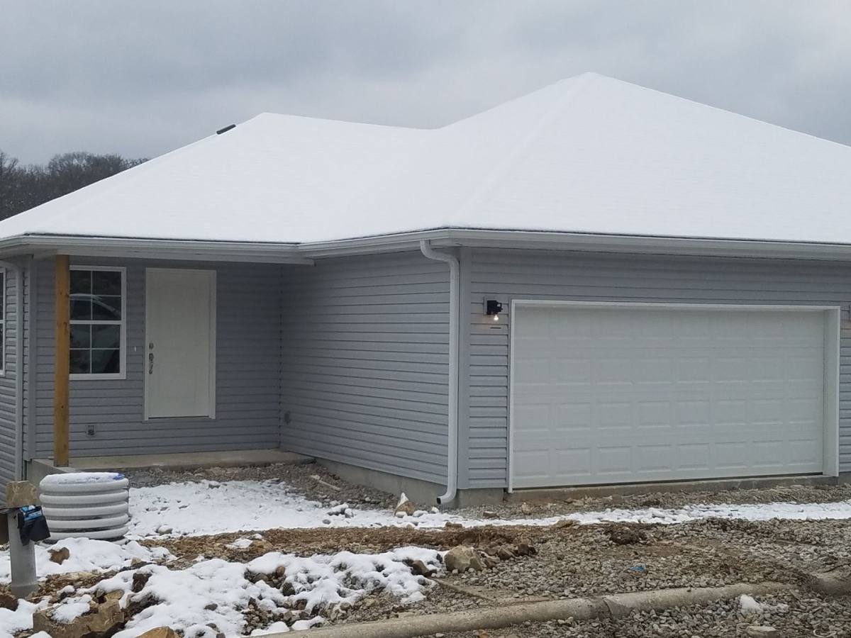 House for rent at 157 Rockridge Rd, Lampe, MO 65681