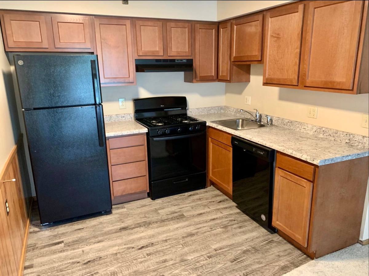 Apartment for rent at 1960 Burton St SE #2, Grand Rapids, MI 49506