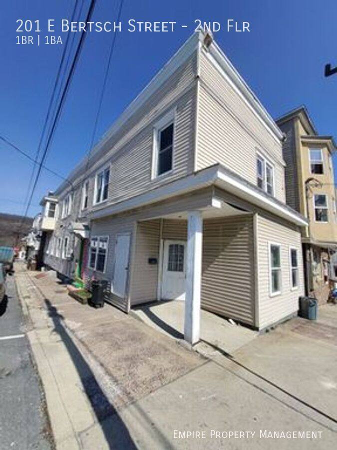 Apartment for rent at 201 E Bertsch St - 2nd Floor, Lansford, PA 18232