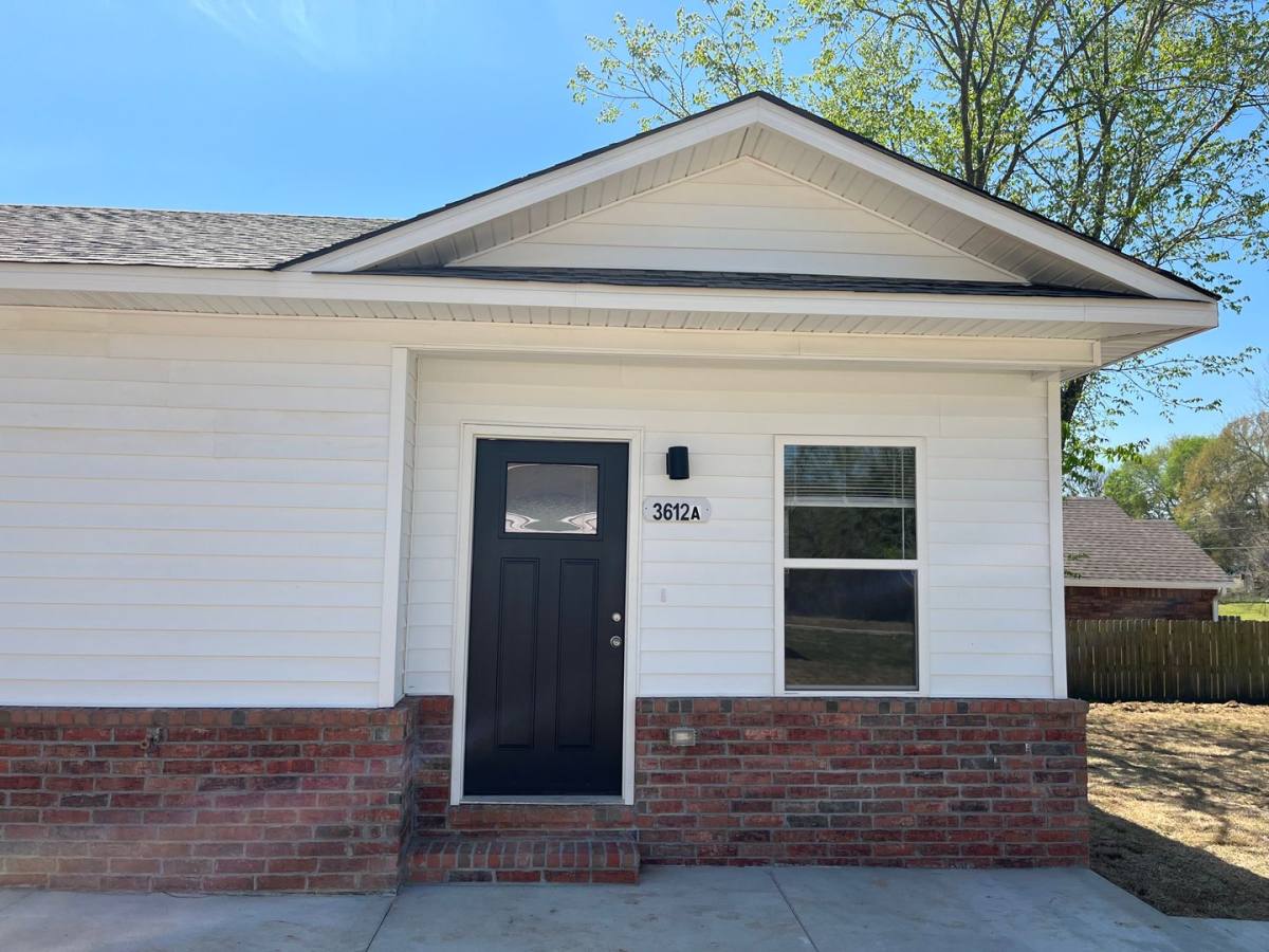 Apartment for rent at 3612 N 26th St, Fort Smith, AR 72904