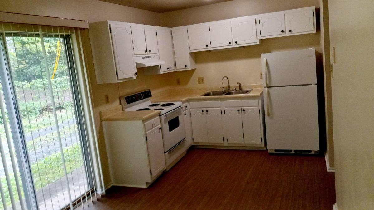 Apartment for rent at 210-250 Corbitt Rd, Henderson, NC 27536