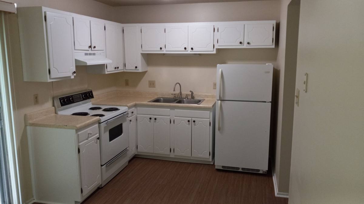 Apartment for rent at 210-250 Corbitt Rd, Henderson, NC 27536