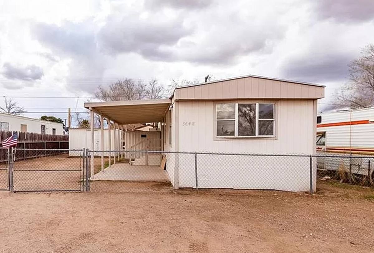 House for rent at 3648 E Bluebird Lane, Kingman, AZ 86409