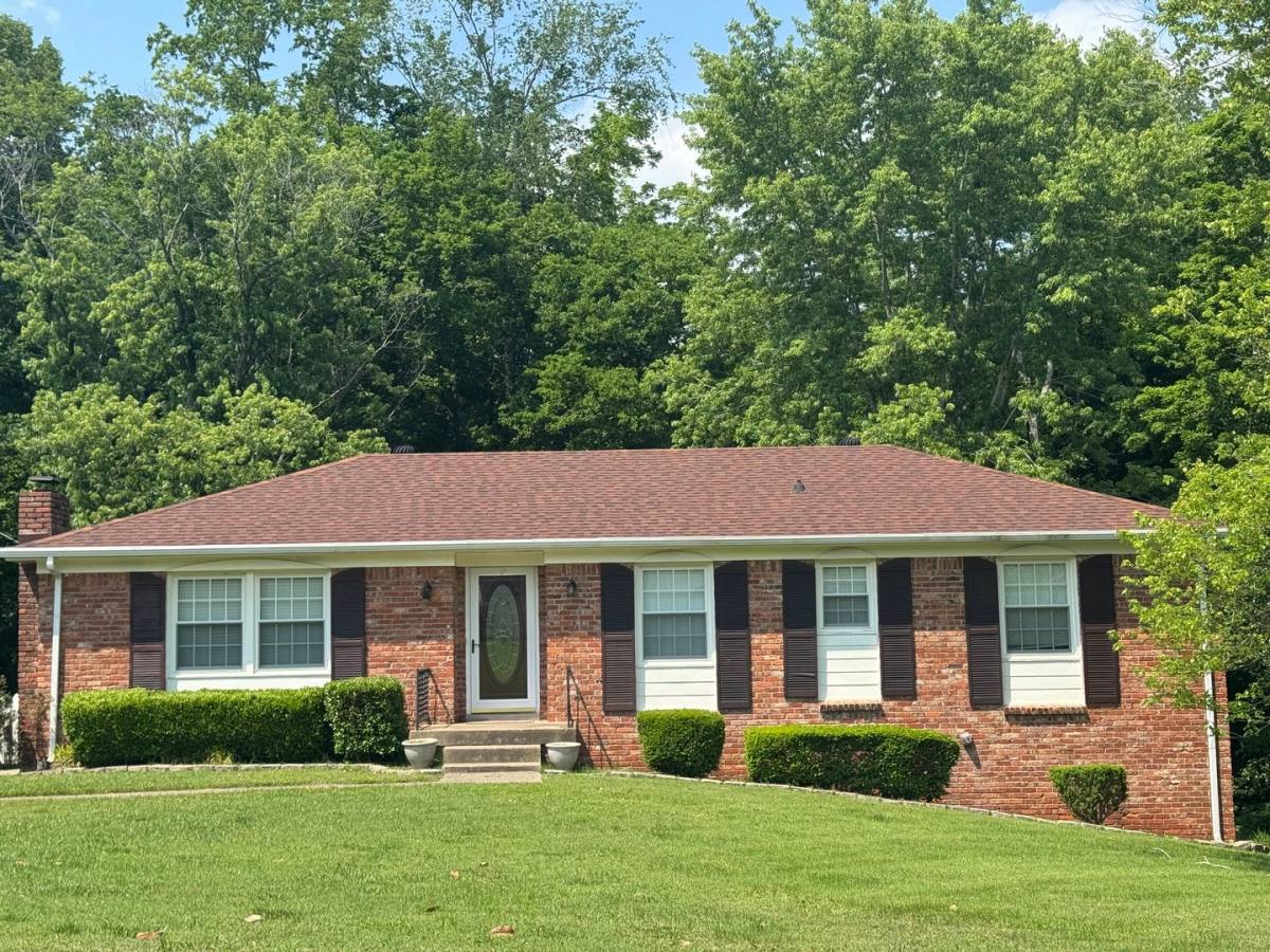 House for rent at 323 Lockert Place, Clarksville, TN 37043