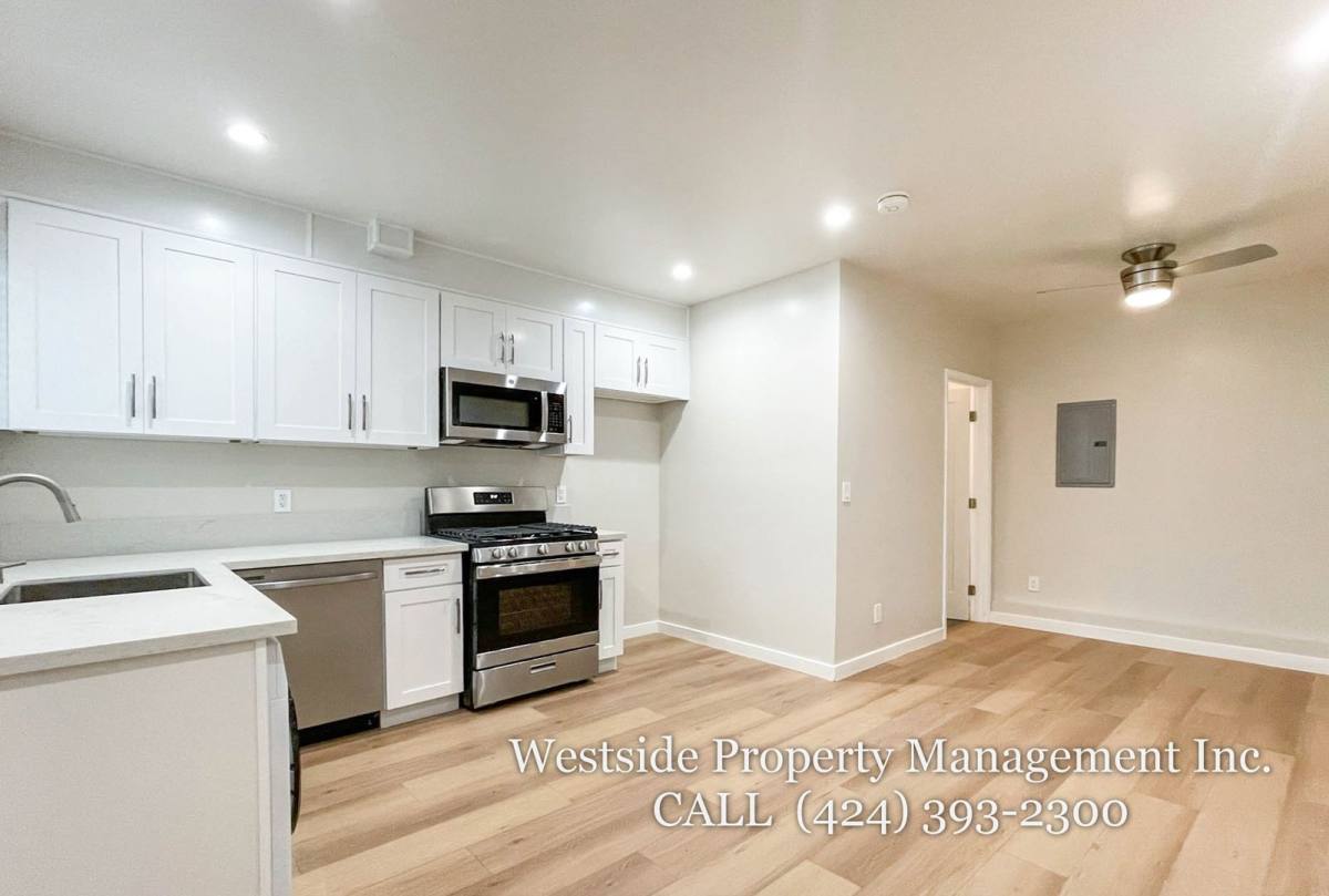 Apartment for rent at 318 Ximeno Ave #318 A, Long Beach, CA 90814