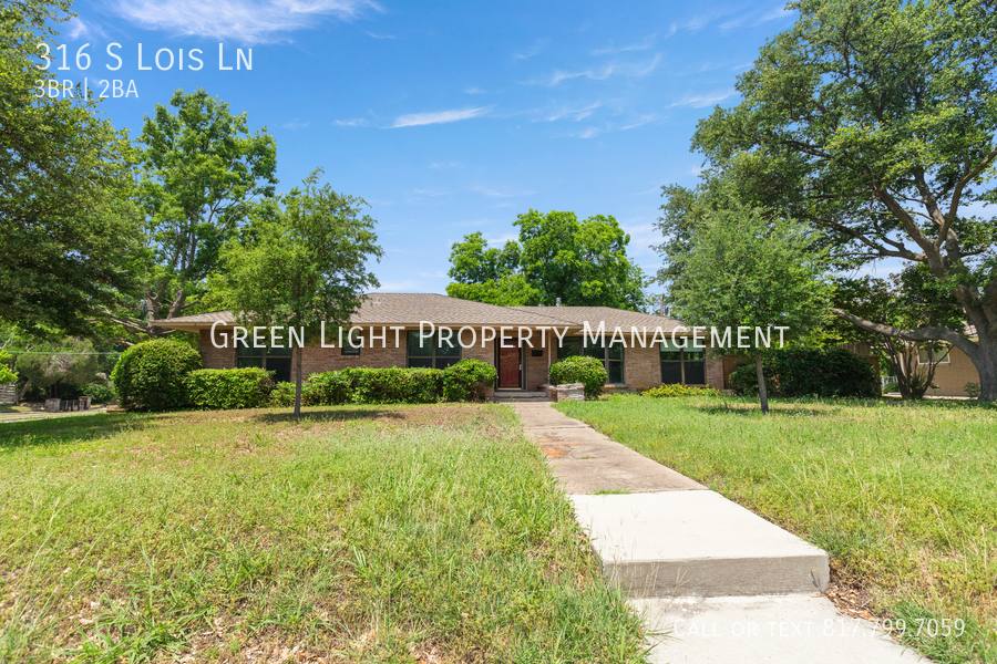 House for rent at 316 S Lois Lane, Richardson, TX 75081
