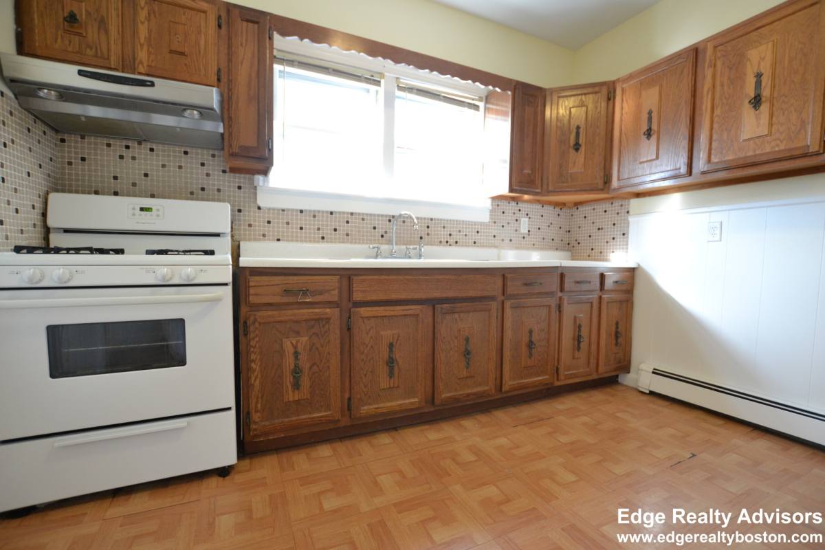 Apartment for rent at 52 Irving St #1A, Watertown, MA 02472
