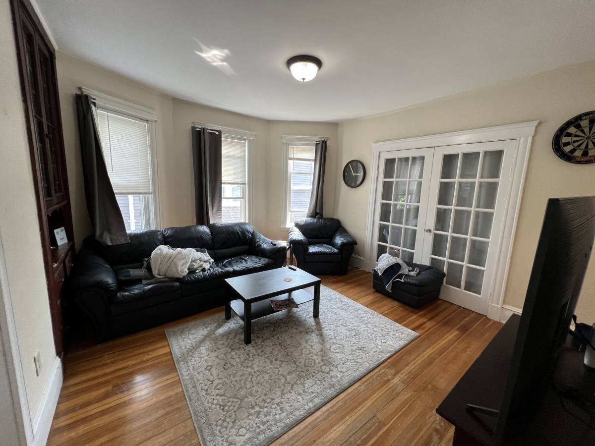 House for rent at 33 Fairbanks St #3, Brighton, MA 02135