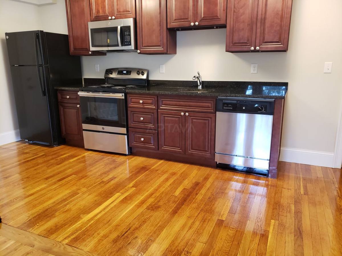 Apartment for rent at 131 Orchard St #21, Somerville, MA 02144