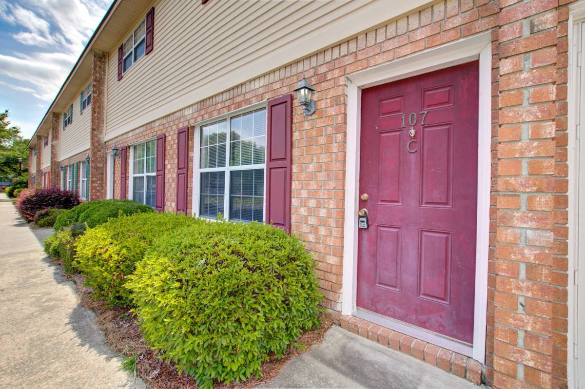 Townhouse for rent at 107 Hickory Lane, Ladson, SC 29456