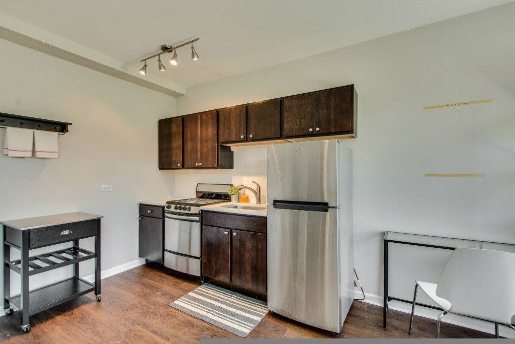 Apartment for rent at 1627 N Humboldt Blvd #2B, Chicago, IL 60647