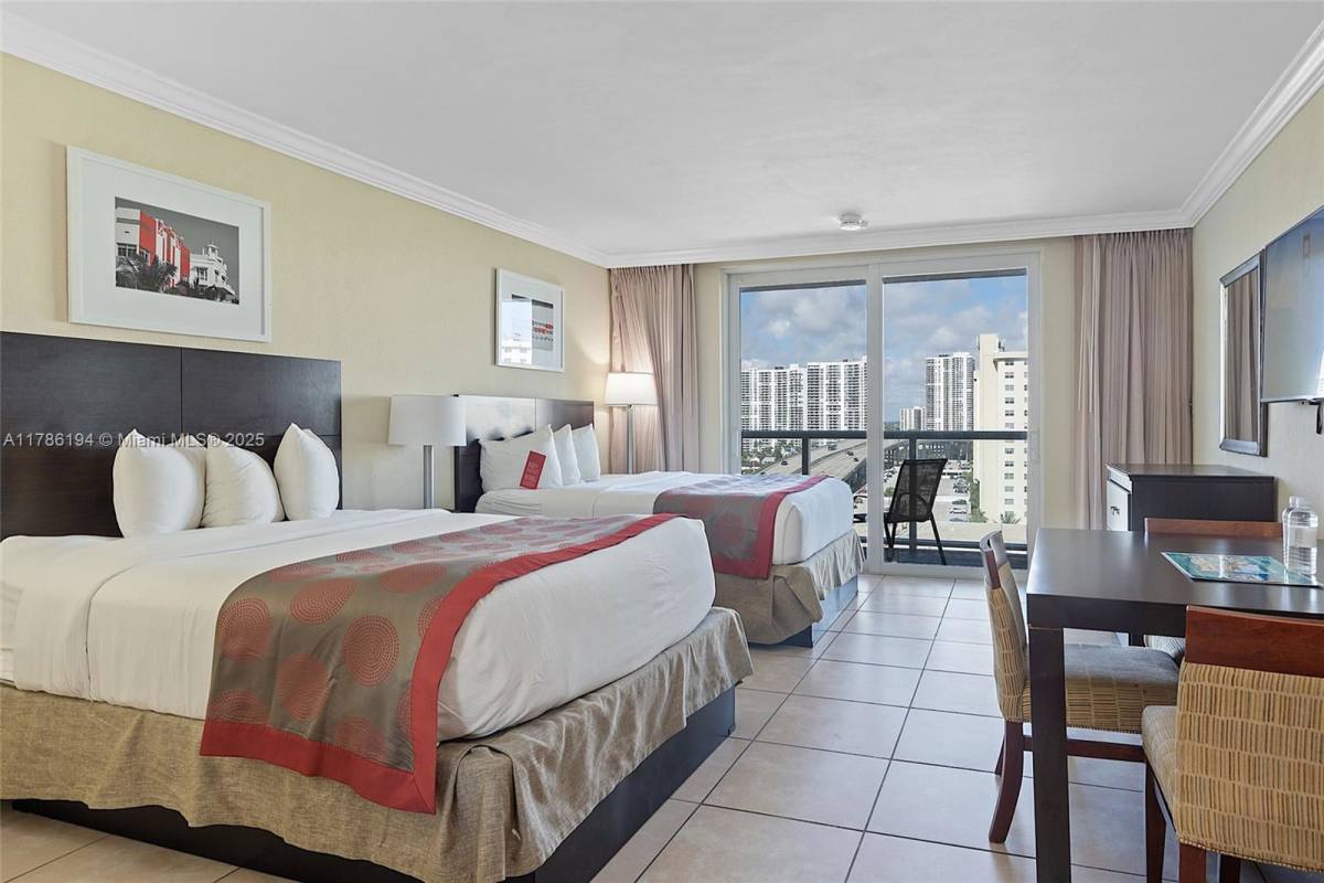 Apartment for rent at 19201 Collins Ave #1034, North Miami Beach, FL 33160
