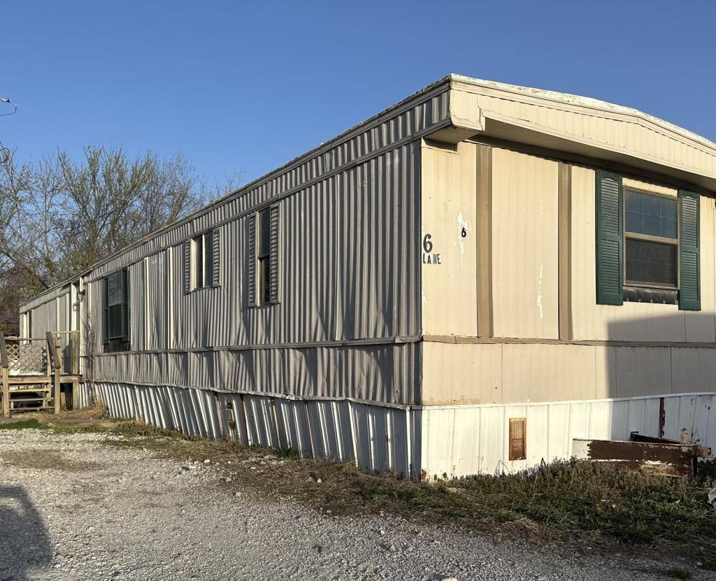 House for rent at 838 N Quail Valley Loop #6, Joplin, MO 64801