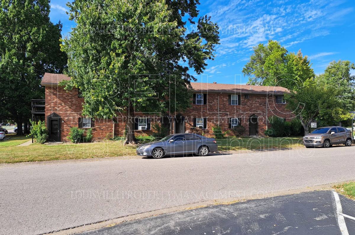 Apartment for rent at 1202 E Walford Dr #3, Jeffersonville, IN 47130