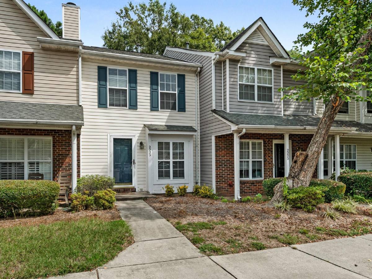 Townhouse for rent at 2223 Cigar Court, Charlotte, NC 28273