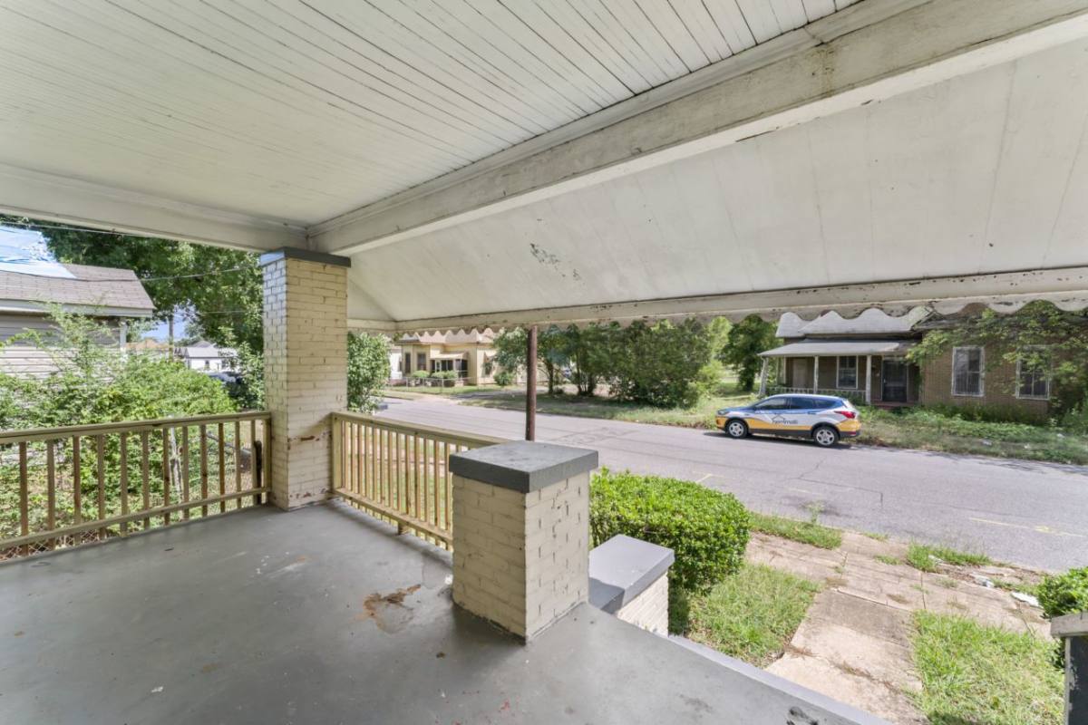 House for rent at 2318 Ave H, Birmingham, AL 35208