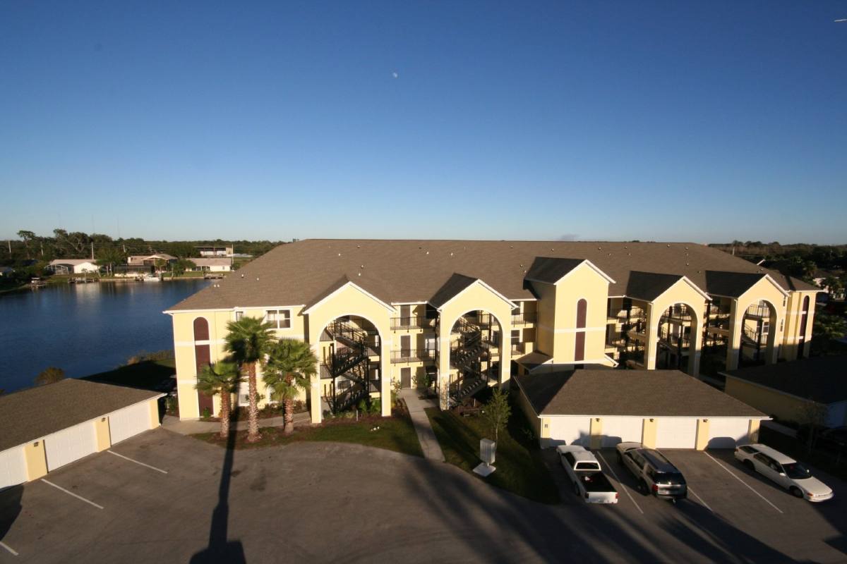 Apartment for rent at 2625 Emerald Lake Court, Kissimmee, FL 34744