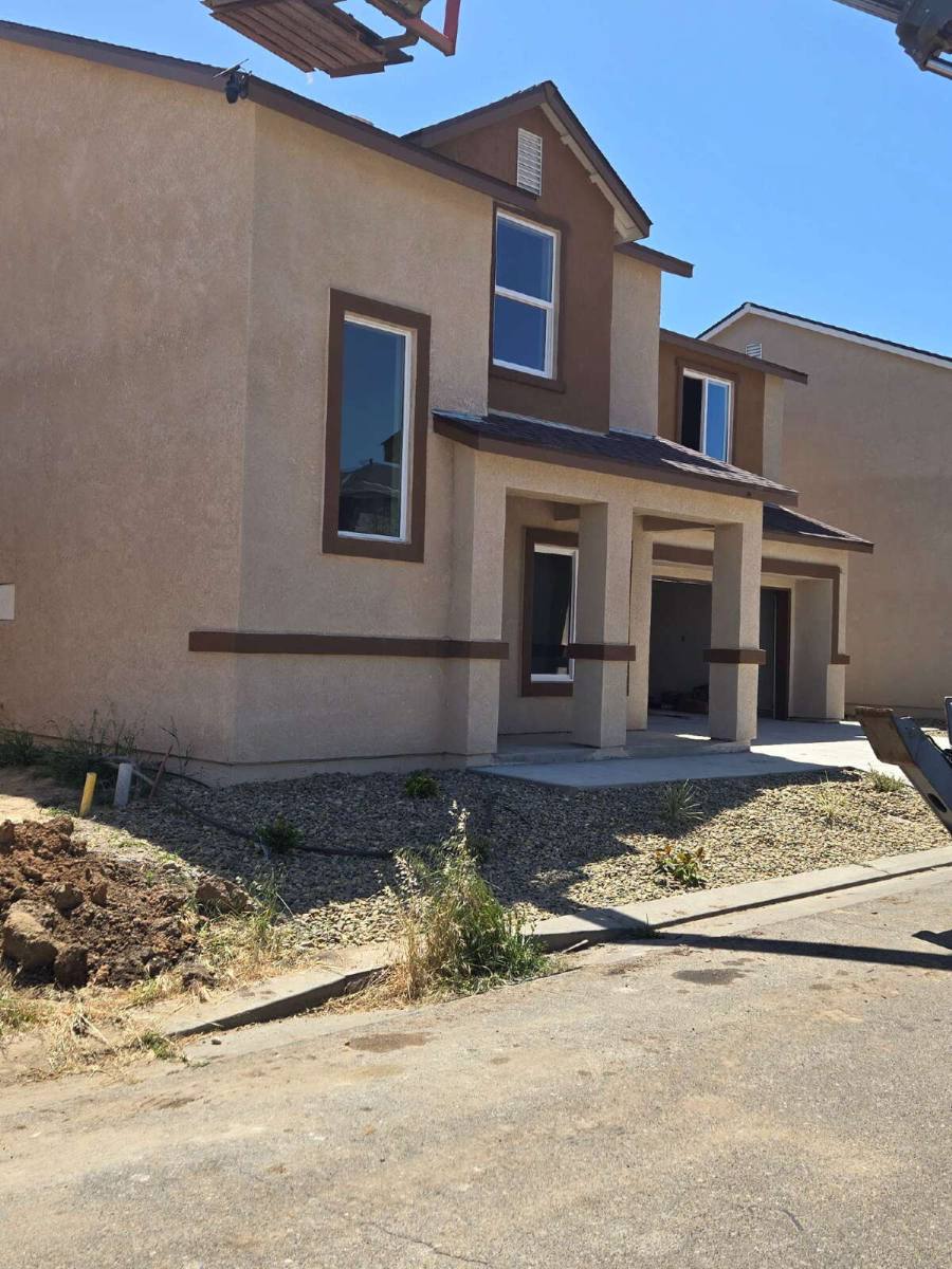 House for rent at 1314 Hermosa Dr, Merced, CA 95348