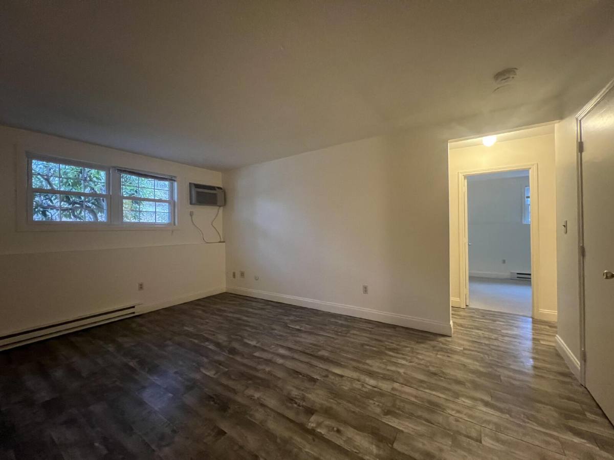 70 Madison St #1 Placement, Amesbury, MA 01913
