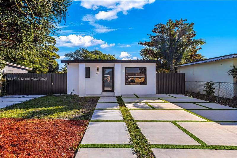 House for rent at 1713 Lauderdale Manor Dr, Fort Lauderdale, FL 33311