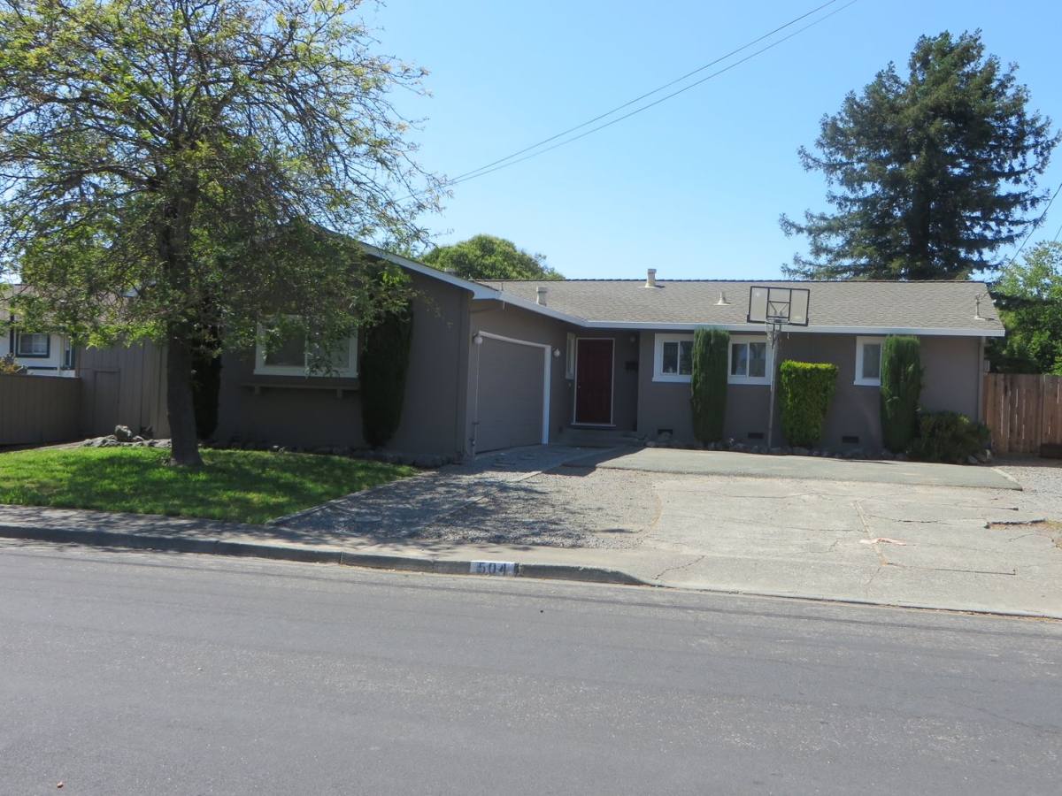 House for rent at 504 Anson Ave, Rohnert Park, CA 94928