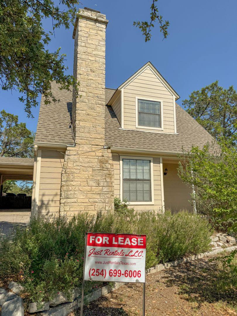Apartment for rent at 6403 Lohmans Ford Rd, Leander, TX 78645