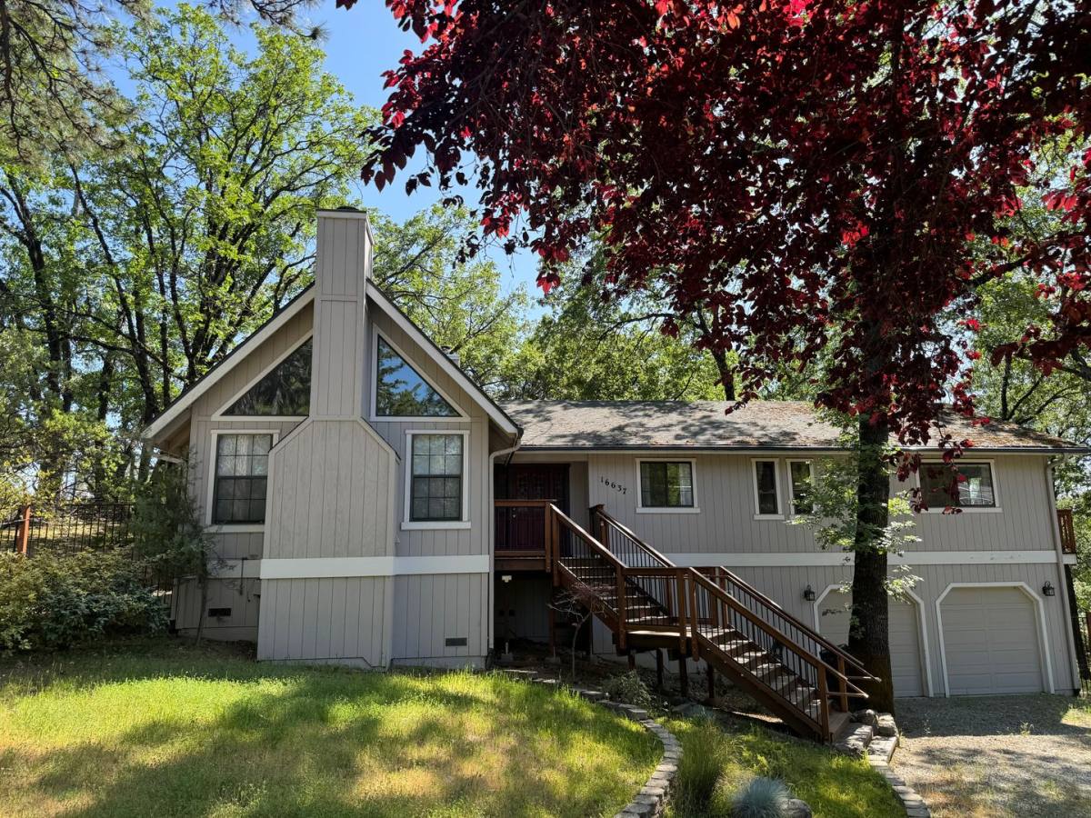 House for rent at 16637 Curtis Court, Grass Valley, CA 95949