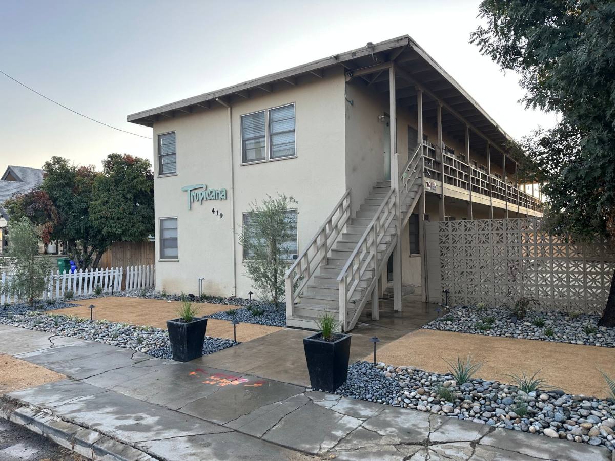 Apartment for rent at 419 N El Granito, Porterville, CA 93257
